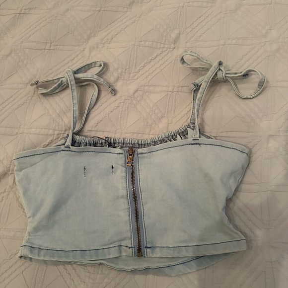Misguided denim mini top - Picture 2 of 3